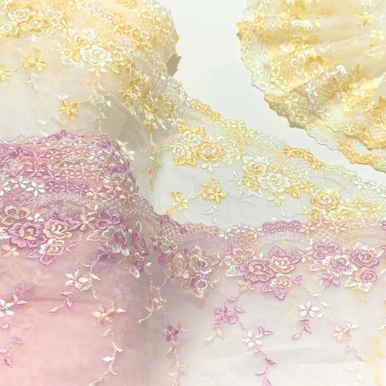 14-15Yards Wholesale of Colorful Mesh Embroidery Lace Trim, DIY Needlework, Sewing Doll Dress, Clothing Material , 4-20cm,213