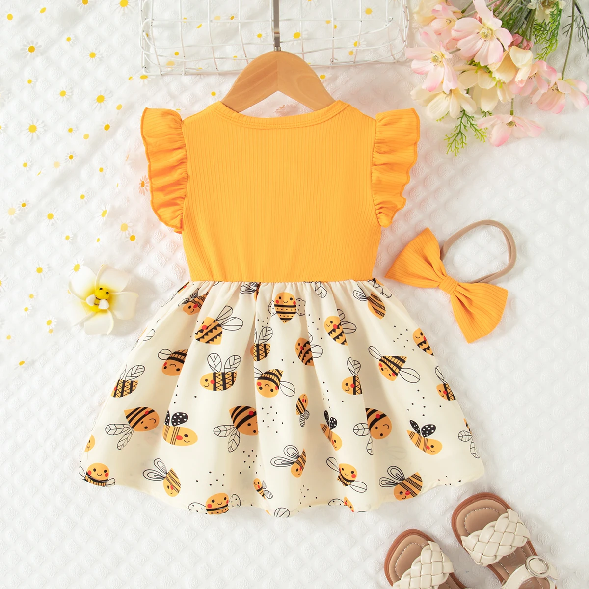 Summer New Yellow Little Fly Sleeve Baby Girl Dress, Cartoon Bee Print Children\'S Sleeveless Clothes+Bow Headband (0-3 Years)