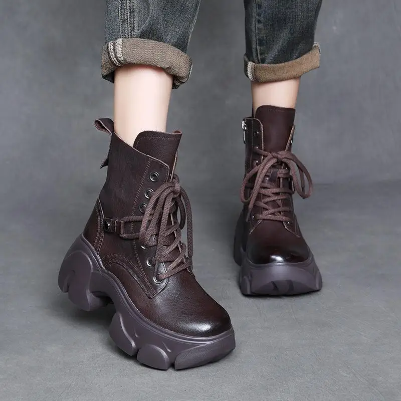 

Retro Boots Genuine Leather Side Zip Thick Bottom Heightening Lightweight Comfortable Short Boots Waterproof Rubber Sole