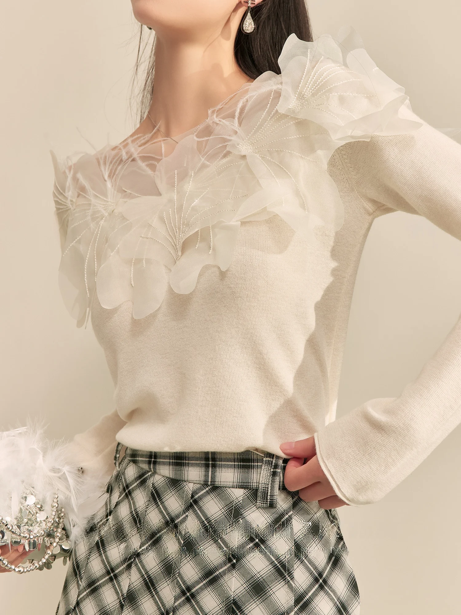 

FlowingEra Autumn Winter Knitted Sweater Soft Floral Design Heavyweight Base Layer Top Women's Faion Casual Polyester Fiber