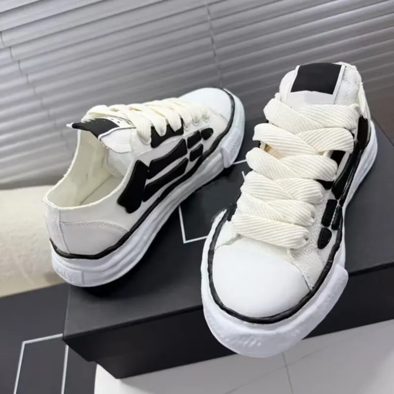 Dissolved Shoes For Both Men And Women, Thick Soled Height Increasing Casual Board Shoes, Fashionable Bone Canvas Shoes view 6