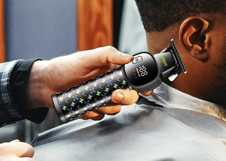 VGR New Hair Clipper LED Intelligent Digital USB Hair Trimmer Ceramic Stainless Steel Blade Professional Electric Push V-185