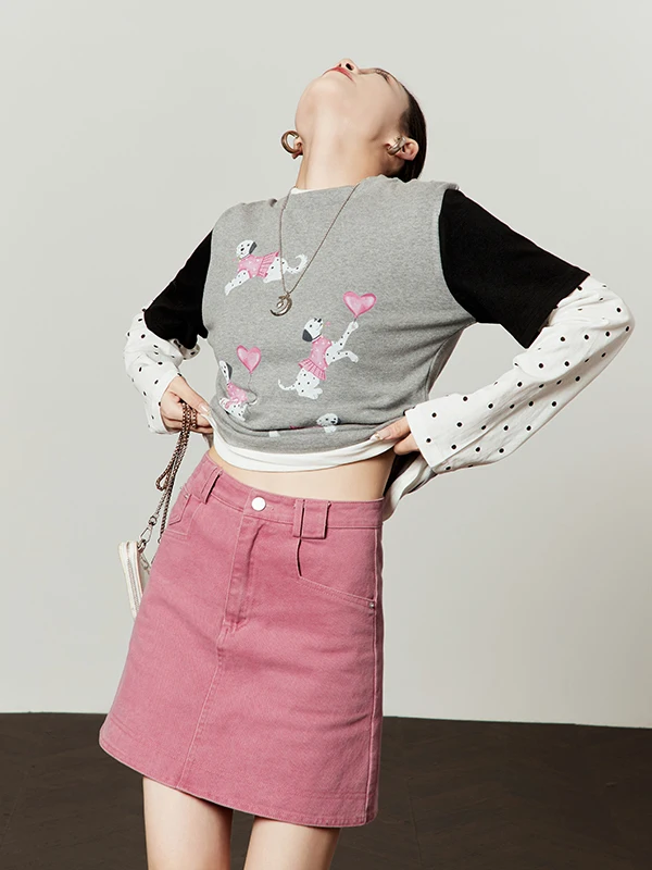 

Unique Beautiful Polka Dot Long Sleeve T-Shirt Women's Casual Loose Fit Short Length round Neck Top by Zhou Li Wu