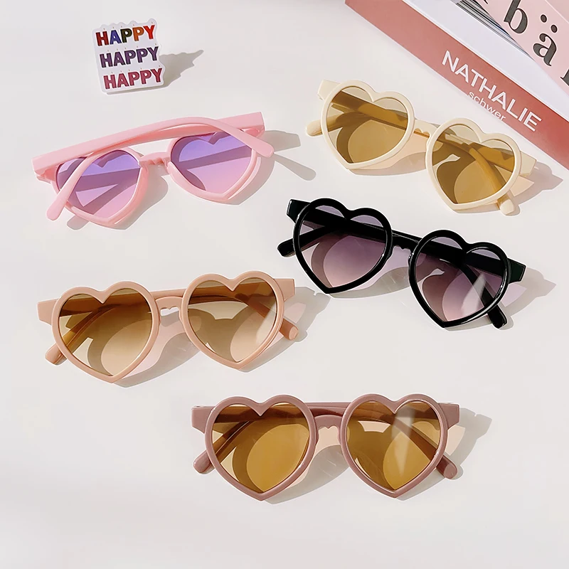 Baby Girls Cute Solid Color Heart Shape Outdoor Sun Protection Sunglasses Children Lovely Acrylic UV400 Sunglasses Kids Glasses