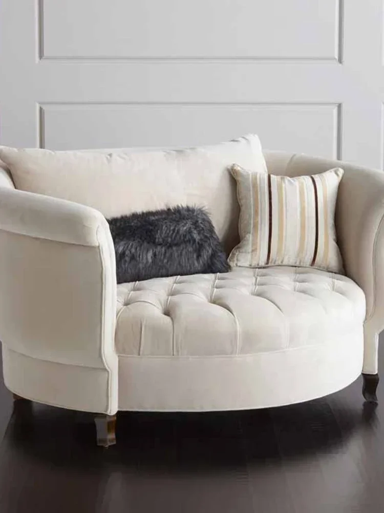 Rundbogen-Einzelsofa, europäischer einfacher moderner Hochzeitsstudio-Wohnzimmer-Freizeitstuhl