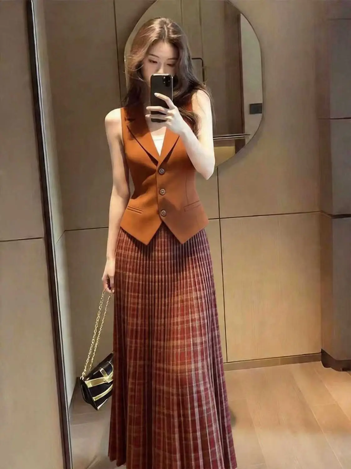 New Luxury Summer Women's Matching Sets Old Money Style Fashion Lapel Sleeveless Vest Top + Plaid Pleated A-line Skirt Suit