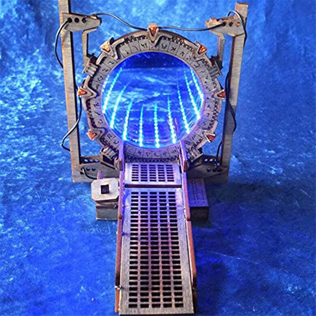 Gfc-Stargate Bookends, Ornaments, Table Lamps, Gifts, LED Lighted Portal Bookends, Two-Way Galaxy Door, Creative