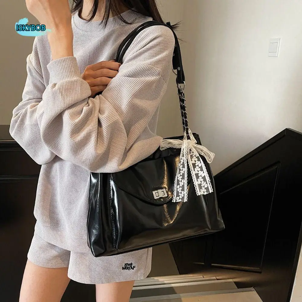 

Casual Y2k Soft Leather Tote Bag Solid Color Lightweight Ballet Style Armpit Bag Minimalist Elegant Commuting Shoulder Bag Women