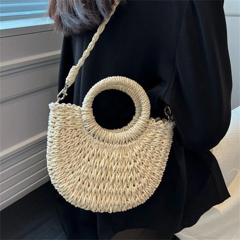 French?style Straw Woven Bag Women Large Capacity Portable Shoulder Bag High Sense Woven Vegetable Basket Women\'s Bag Retro Tote