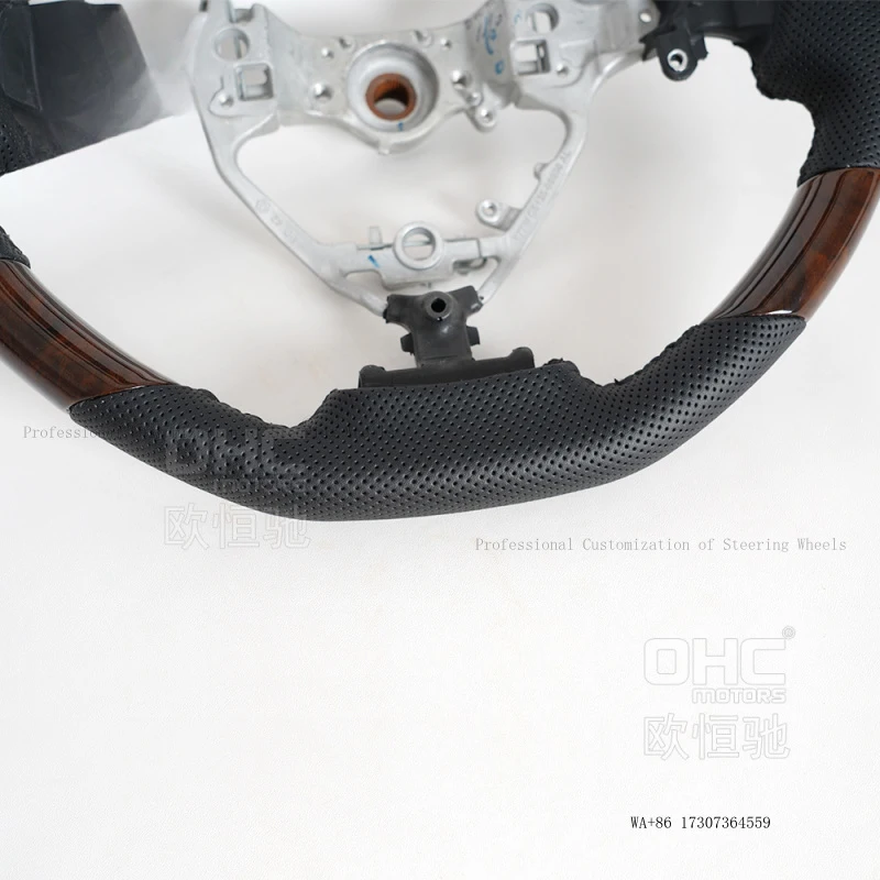 New Suitable for 14-21 Toyota Highlander modified and upgraded three-section walnut wood car steering wheel