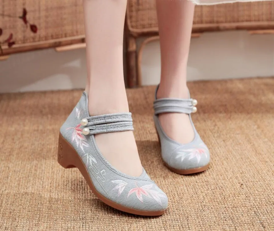 Women Ankle Button Strap Pumps Ethnic Embroidery Mary Jane Dress Shoes Mid Heel Cotton Fabric Espadrilles Vintage Sandals
