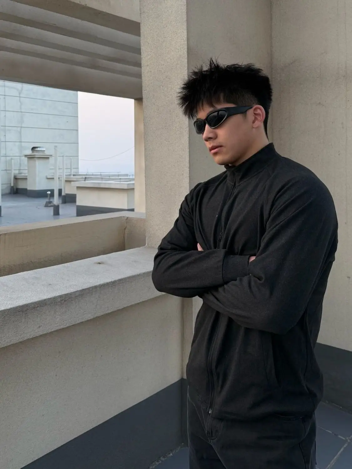 

Autumn Winter New Sle Men's Long Sve Sport T-irt Thermal Base Layer irt Elastic Slim Fit Collared Fitn Jaet