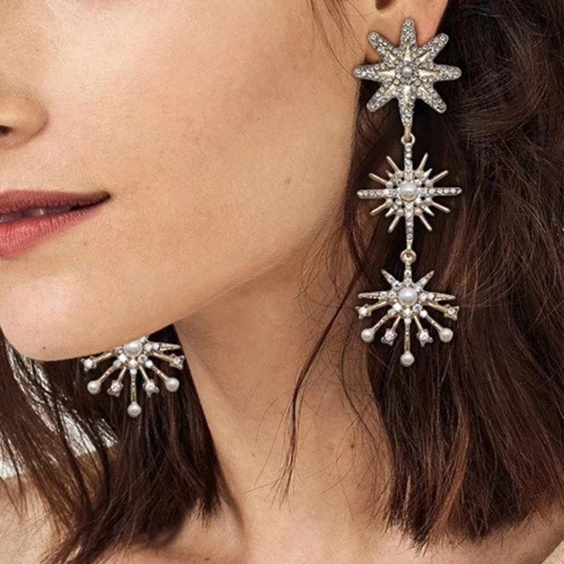 

Circle Earrings Starry Sky Metal Ring Earrings Women'S New Style Light Luxury Simple And Niche Design Earrings