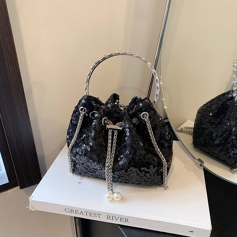 Sequins Compact High Quality Bucket Hand Bags Chains Diamonds Sense of Luxury Shoulder Bags for Women 2024 Fashion New Style