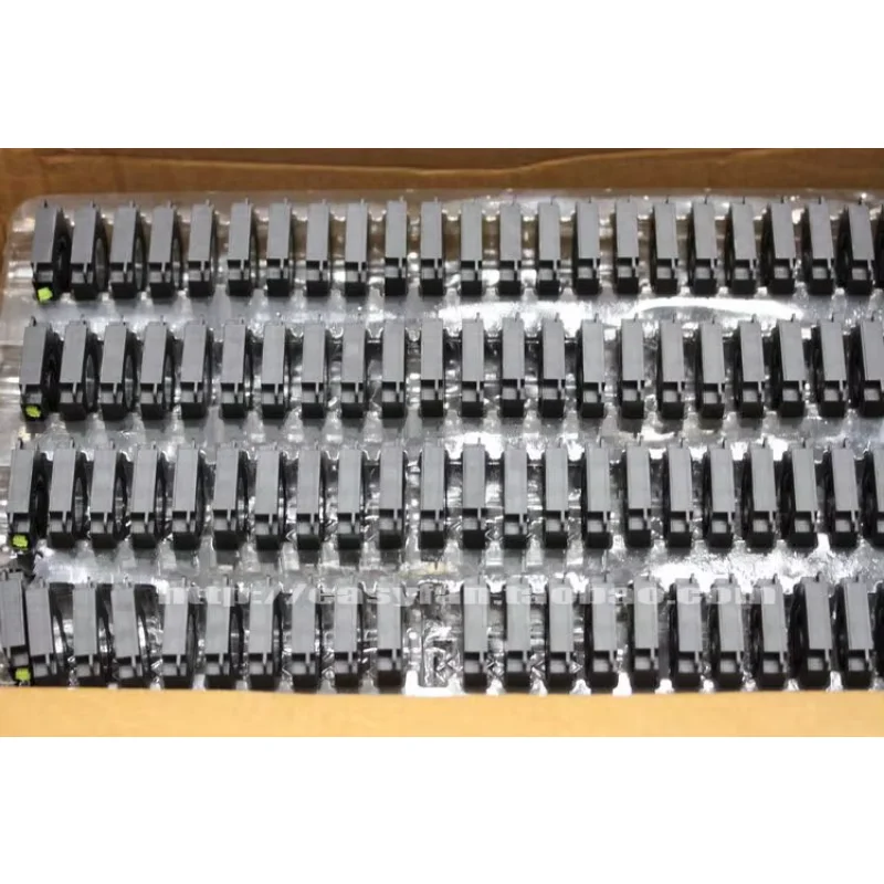 Delta Electronics BFB04512HA R00 DC 12 В 0,14 А 45x45x10 мм Вентилятор охлаждения сервера