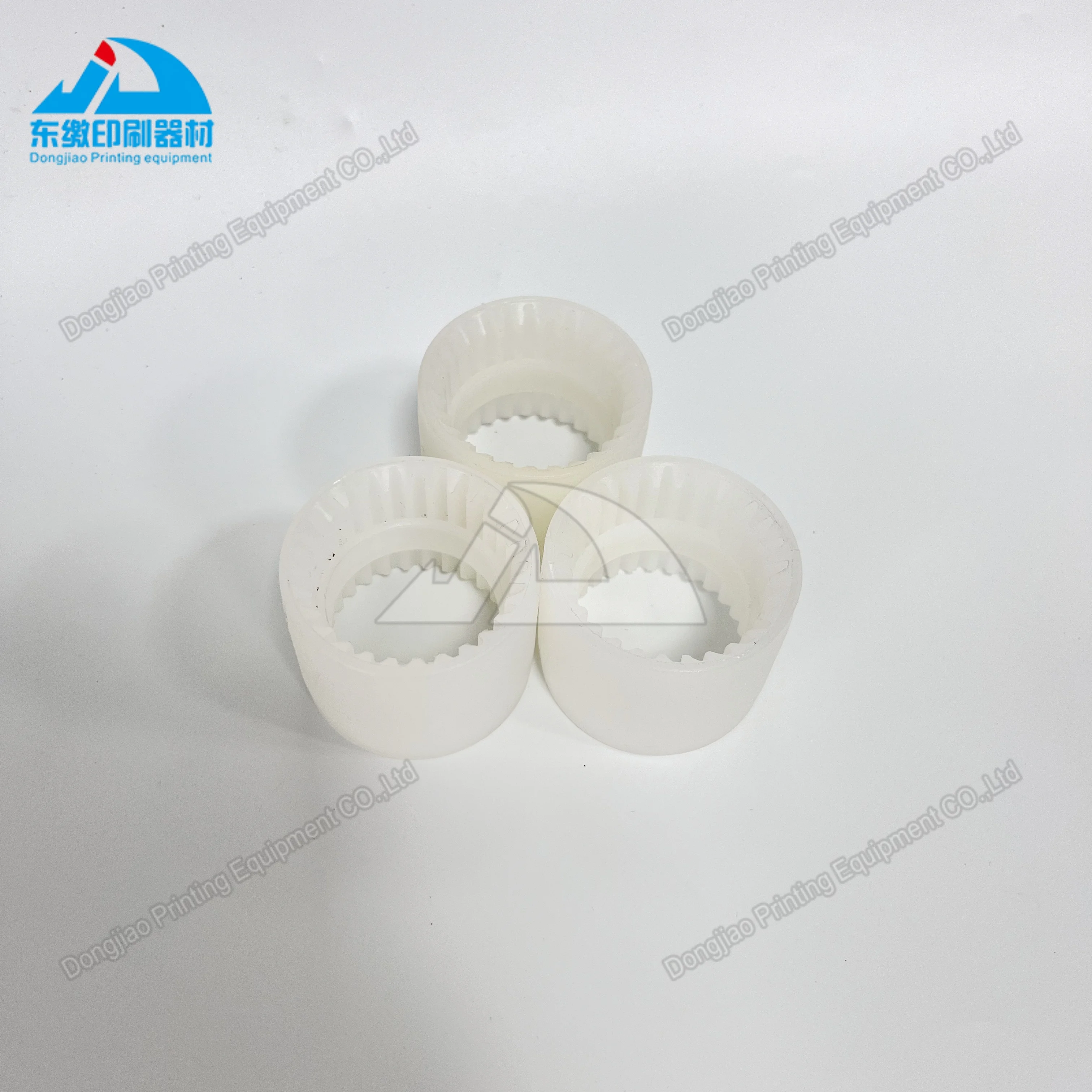 

Высокое качество 00.580.1485 Втулка шестерни 28 зубьев 52x41 мм для Heidelberg SM102 CD102 Machinery Водяной ролик Шестерня Резина 00.580.1485