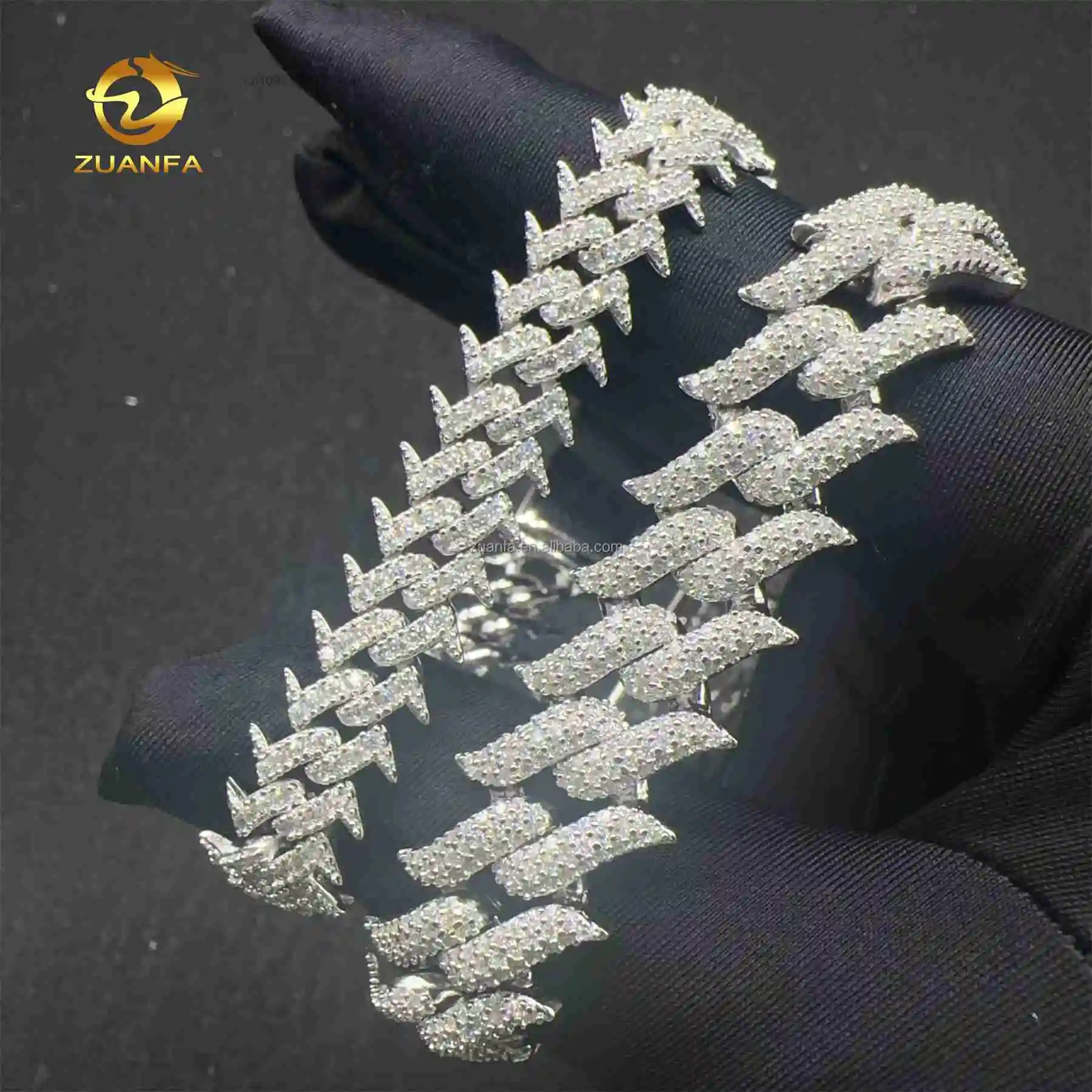 Fashion Fire Luxury Hip Hop Style Jewelry 925 Silver Rhodium Plated 10MM 15MM Moissanite Diamond Spike Cuban Link Bracelet.