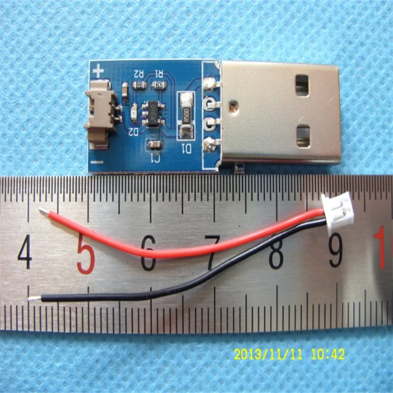 

Зарядная плата для одной литиевой батареи 3,7 в 1,25 а с USB разъемом JST