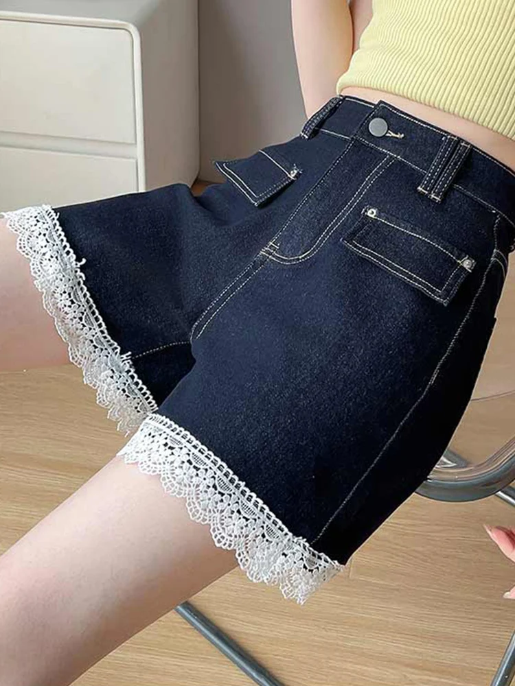 Deep blue straight leg denim shorts women in summer niche design sense lace high waist mid length and three part pants