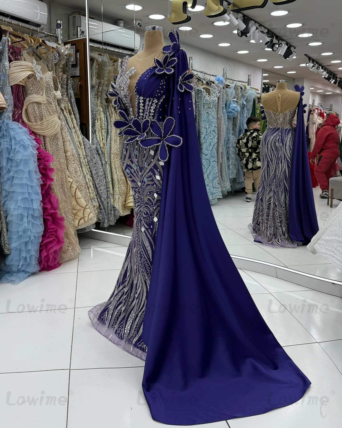 Blaue lange Ballkleider nach Maß 2025, eine Schulter, Kristalle, Perlen, formelle Party, zweiter Empfang, Verlobungskleider, Robe De Soiree