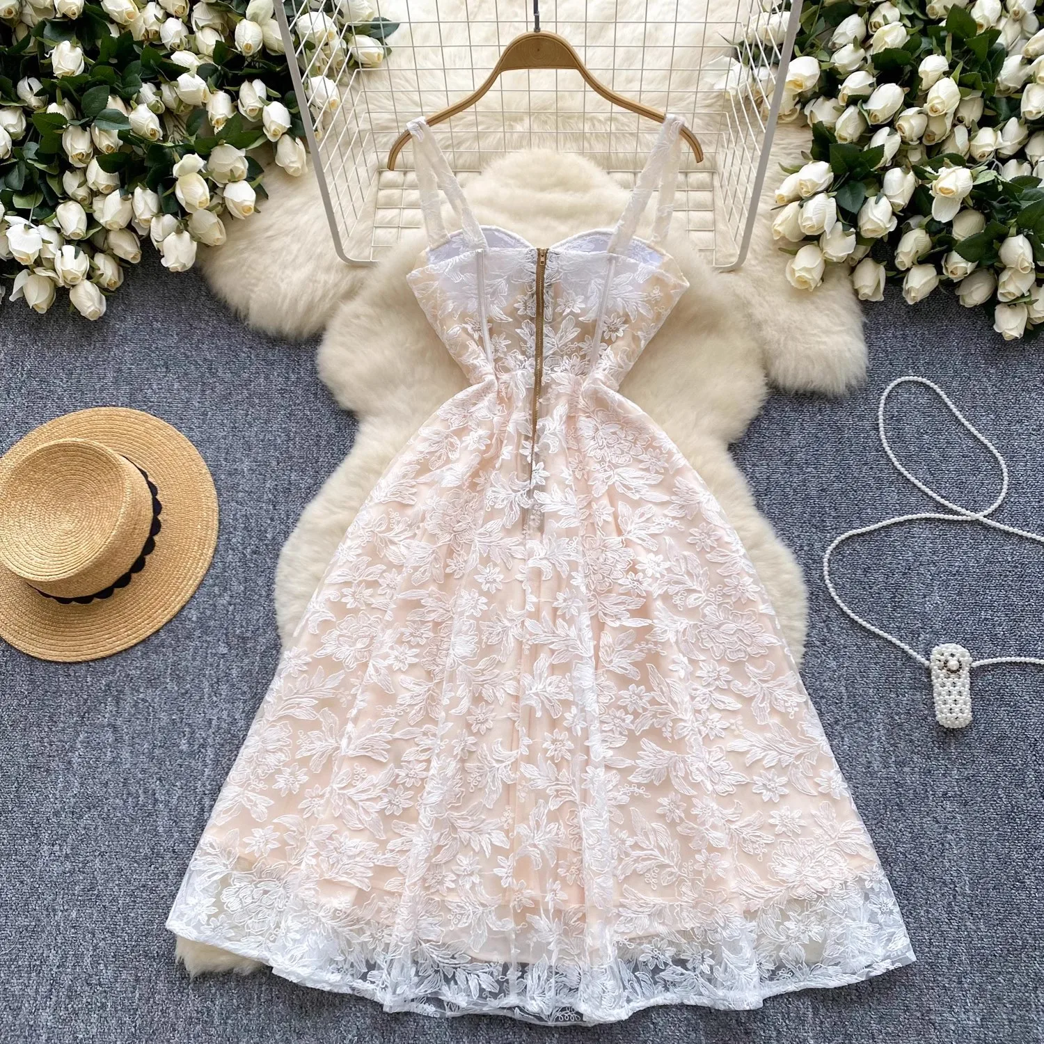 Chic Lace Elegant Embroidered Flower Straps Mesh Dress Women's Spaghetti Strap Cup Padded Evening Party Robe Summer Clothing