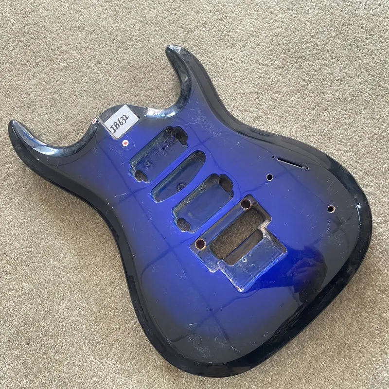 

IB632 Dimond Blue Color HSH Pickups Floyd Rose Electric Guitar Body in Solid Basswood with Damages Semi Finishing DIY Use