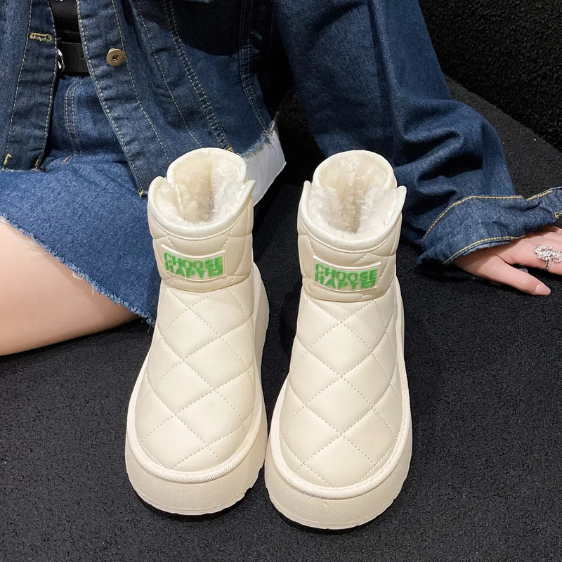 

women winter snow boots Thick-soled leather plus fleece thickened Short Boots warm bread boots Leather Waterproof cotton shoes