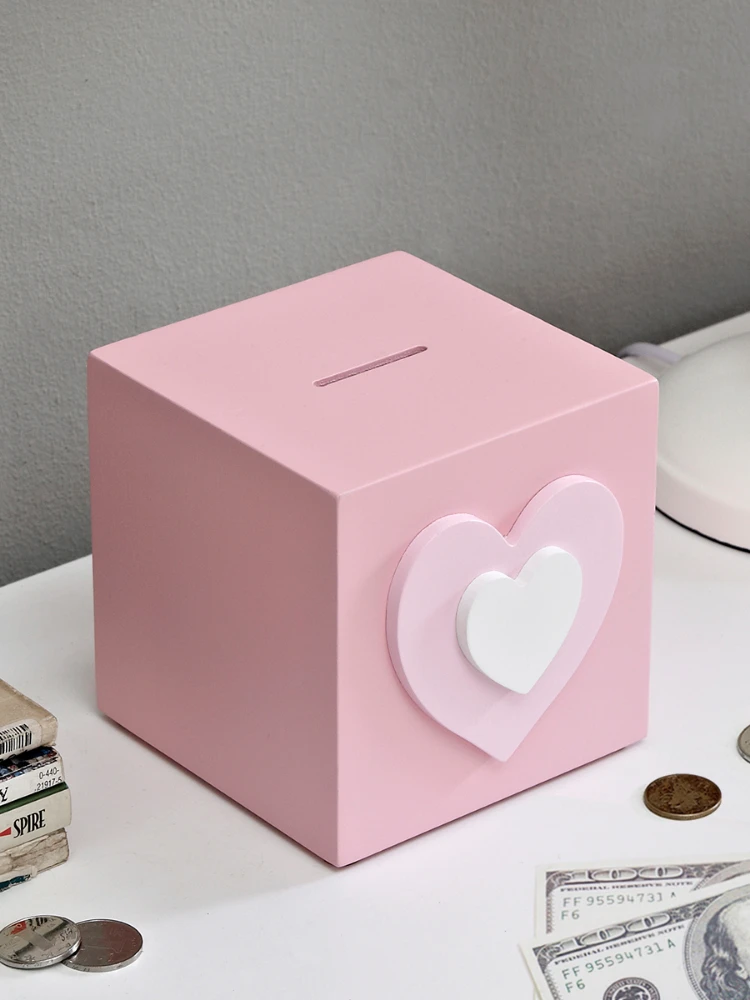 Piggy bank children and girls can't get coins only. Creative wooden pink piggy bank for cute birthday gifts for girls