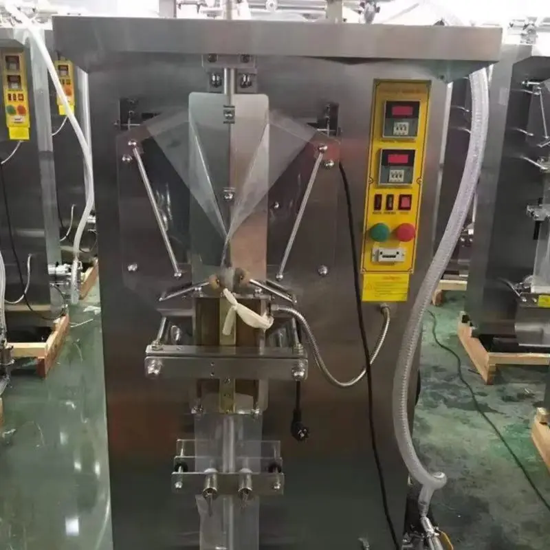 

Soybean Milk And Mature Vinegar Liquid Quantitative Packaging Machine Bagging Filling Equipment for Food Beverage