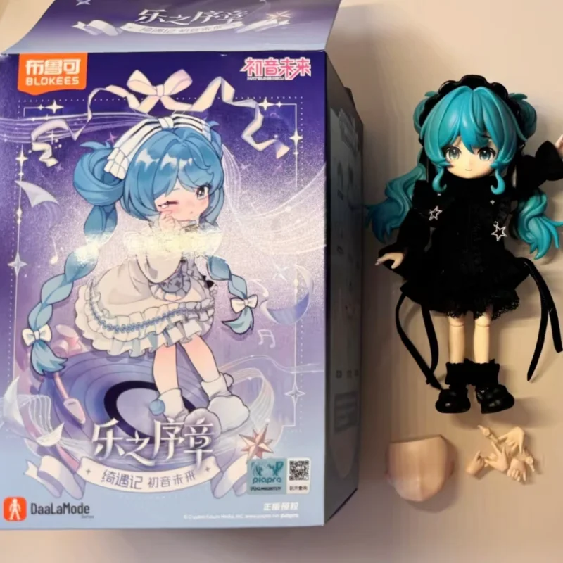 original-blokees-hatsune-miku-vocaloid-series-blind-box-assembled-kawaii-mystery-box-decoration-action-figures-collection-toy