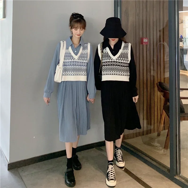 Vintage Argyle Knitted Vest Women V-Neck Sleeveless Oversized Pullovers Female Waistcoat Tops Autumn Casual Loose Sweater Vest