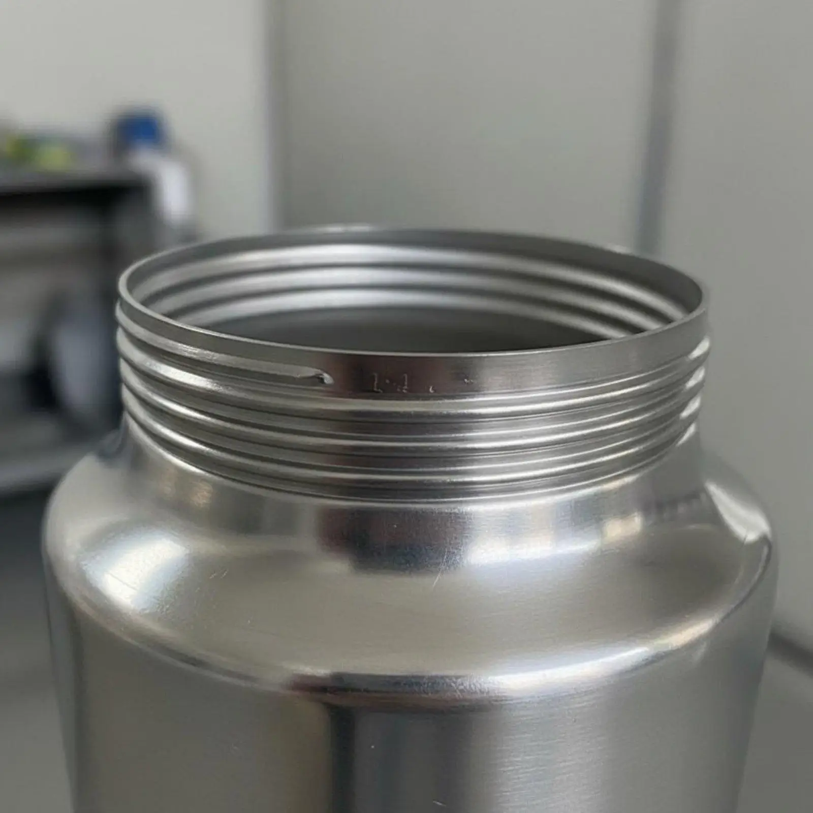 Easy Clean Spray Nozzle Container Paint Accessory for General Home Renovation and Upkeep