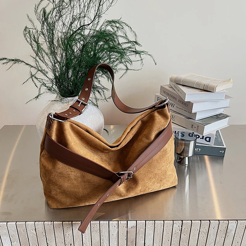 

Faux Suede Leopard Fashion Shoulder Bags Buckle Commuting Ladies Bags on Sale 2025 Brand Temperament Versatile Women's Handbags