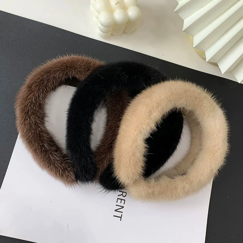 2026 Bestseller Damen Luxus Winter Kunstnerz-Fell-Stirnbänder Hochwertige Fell-Haarbänder Modische Breite Haarreifen Flauschiges Geschenk – Detail 4