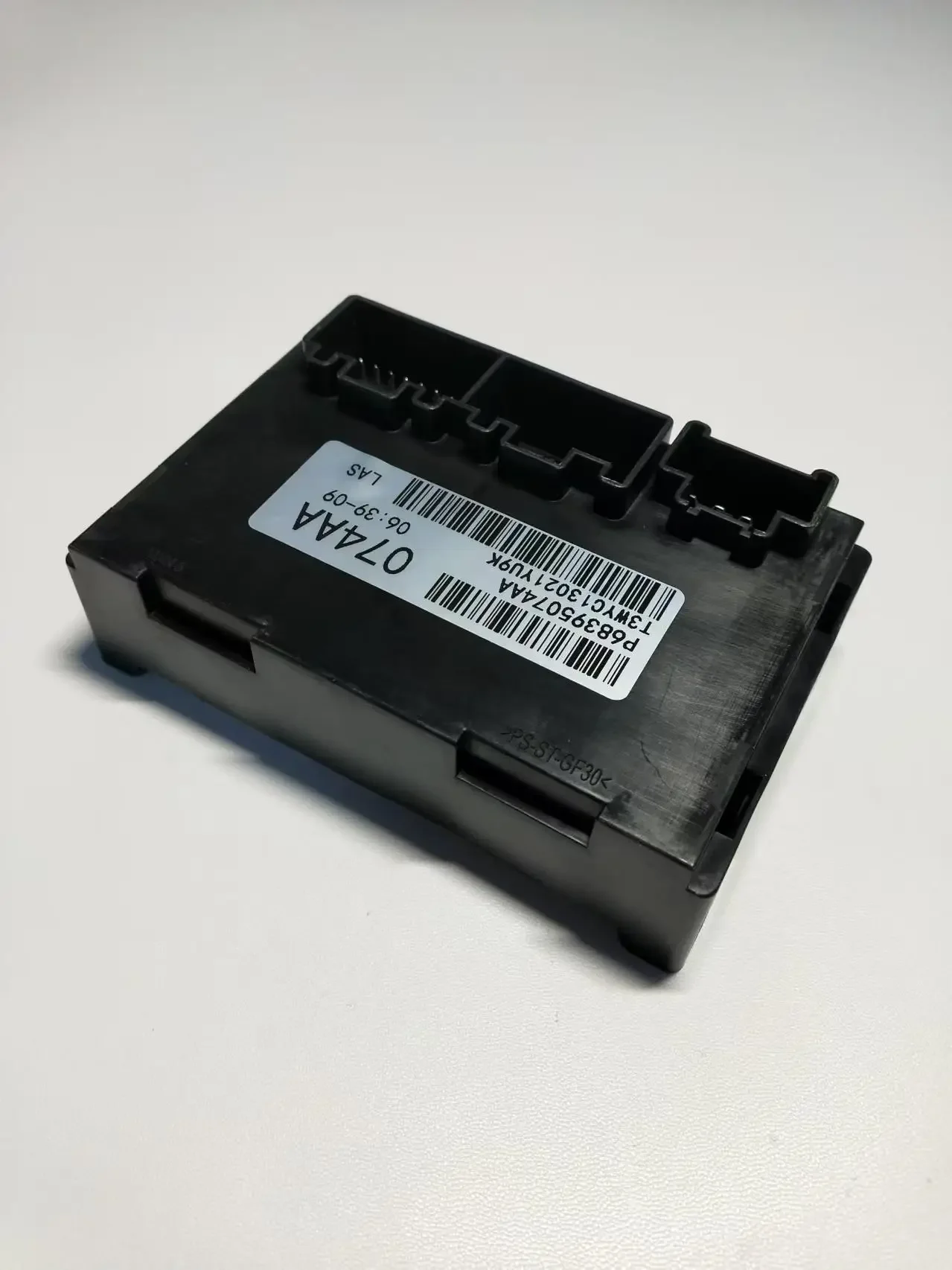 Módulo de caja de transferencia apto para Jeep Grand Cherokee Dodge Durango 2014-2015 68395074 AA