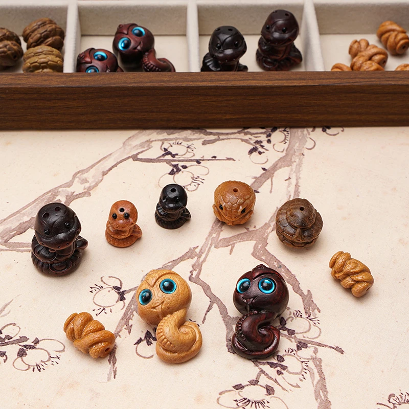 

Snake Beads Cute beading Wooden Pendants Carved Keyring Charm Beads Spacer DIY Accessories Gifts Decoration Jewelry Making