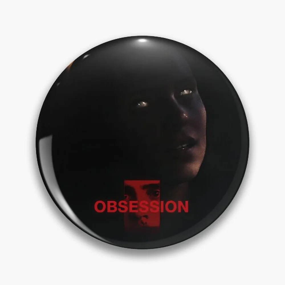 Obsession Movie Pin Holographic Star Heart Pin Brooches Laminated Button Fashion Accessory