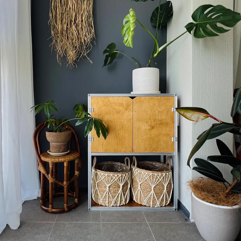 

Birch storage cabinet against the wall B & B ornaments Decorative cabinet Aluminum profile locker Ocean