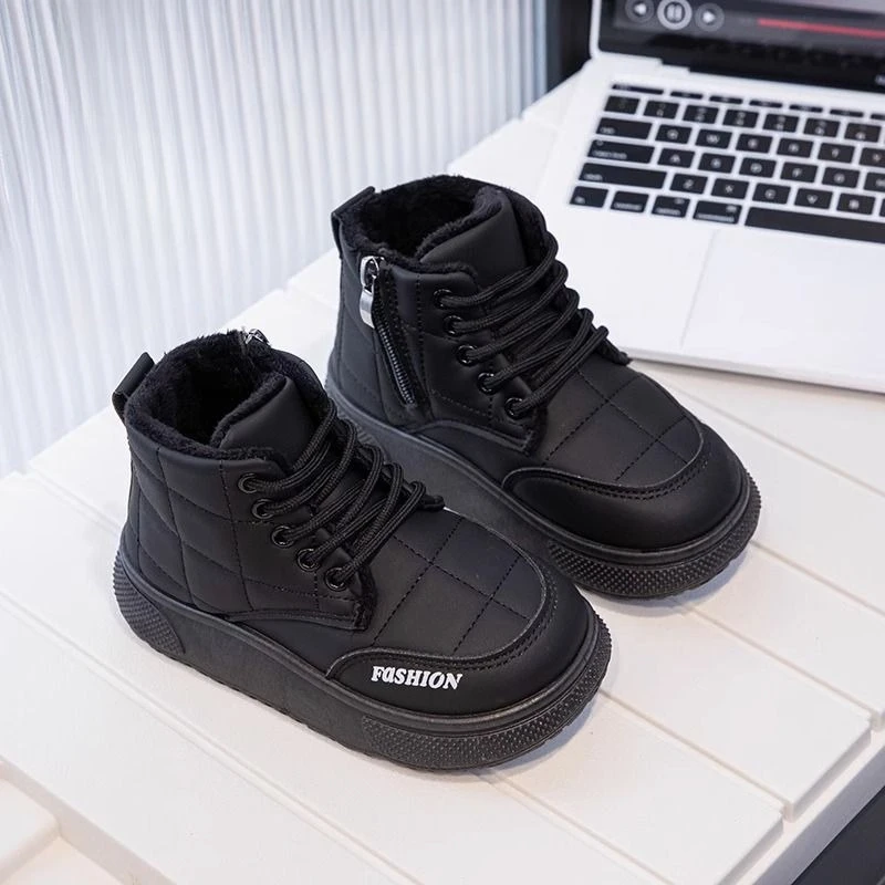 Kids Winter Boots 2026 New Girls Boys Warm Snow Boots Short Fleece Lined Cotton Shoes Trendy Outdoor Footwear for Cold Weather