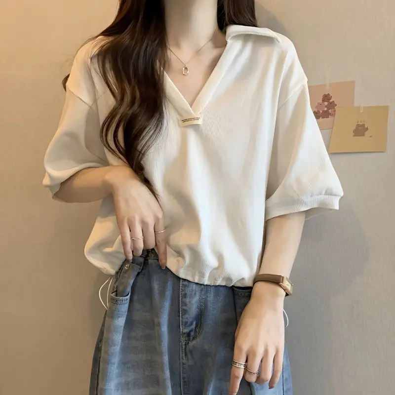 

Short-sleeved T-shirt for Women in Spring and Summer 2025 New Loose Slim Design Niche Base Shirt Top
