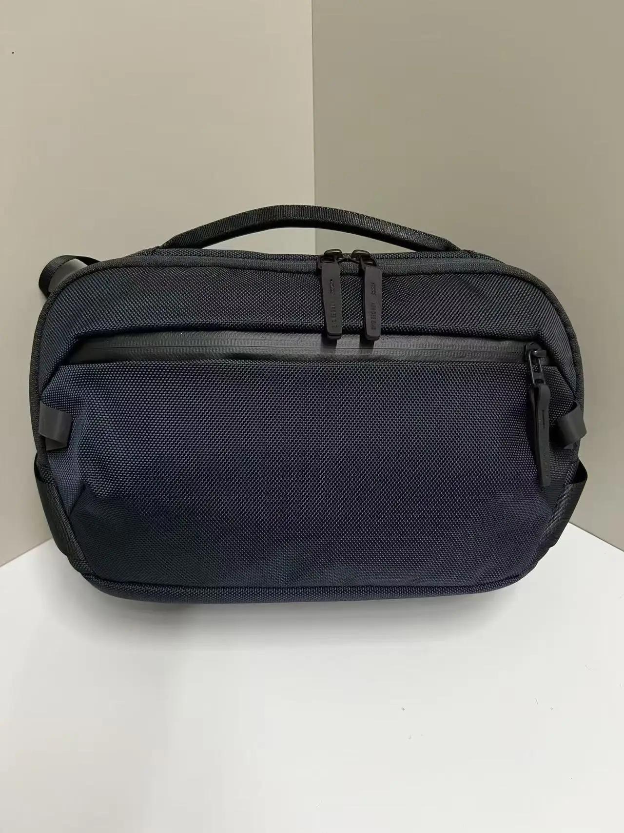 Bolso Bandolera Day Sling 4 Max de Nailon X-Pac de 6L, Gran Capacidad, Resistente al Agua, Elegante, Bolso Cruzado, Bolso de Pecho, Bolso Mensajero, Duradero