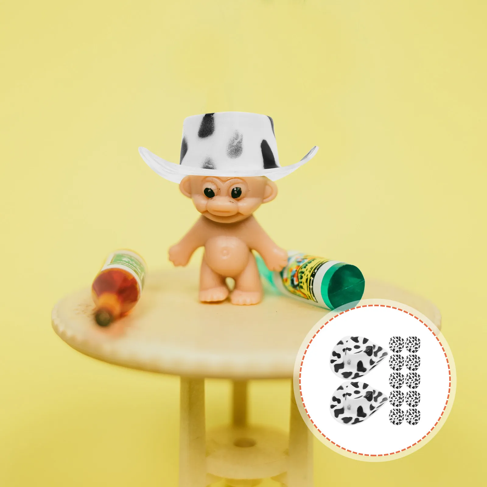 Acessórios de chapéu de cowboy em miniatura, adoráveis, decorativos, resistentes ao desgaste, duráveis, práticos, leves, natal, aniversário, casamento