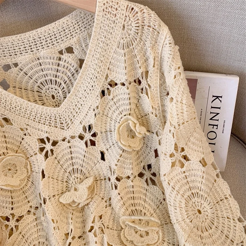 เสื้อถักไหมพรมทรงตรงสำหรับผู้หญิงไซส์ใหญ่ สไตล์ลำลอง ใส่ได้ทั้งเป็นเสื้อตัวในและตัวนอก  แบบเว้าลายฉลุ  คอวี แขนยาว  สำหรับฤดูใบไม้ผลิและฤดูใบไม้ร่วง