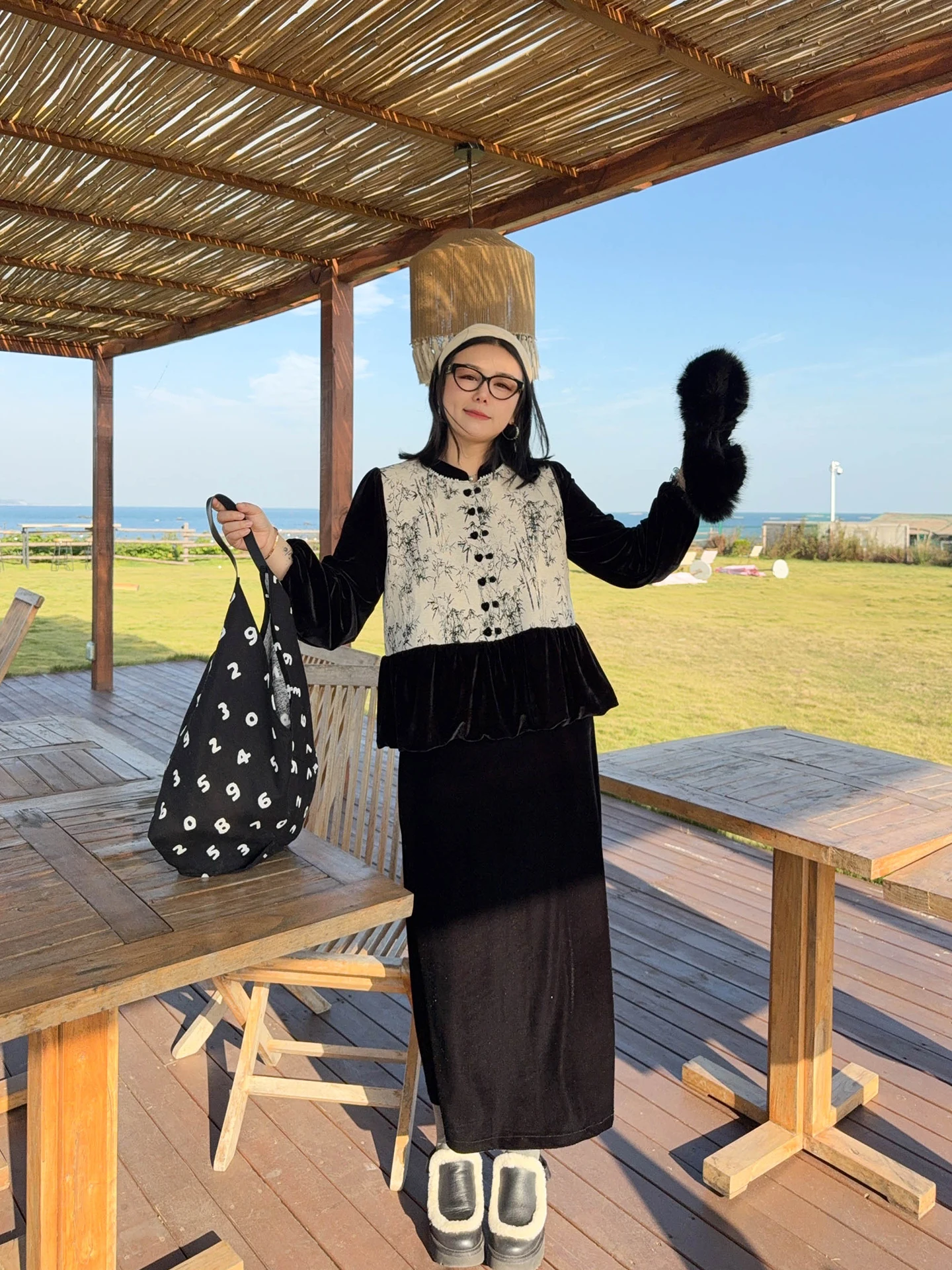 

Новый китайский комплект VOGANA из бархатной ткани в стиле пэчворк с топом и юбкой, большие размеры, женская модная одежда для осени и зимы