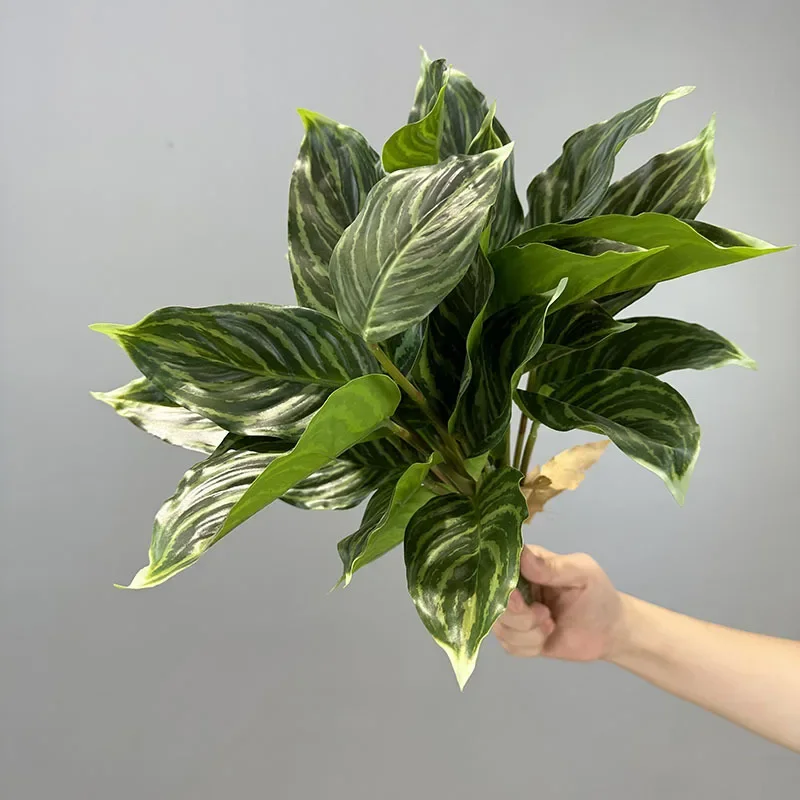 Planta artificial de 15 pulgadas, rama de palmera tropical Monstera, hoja de tortuga falsa, palmera artificial de plástico para decoración del hogar, jardín u oficina.