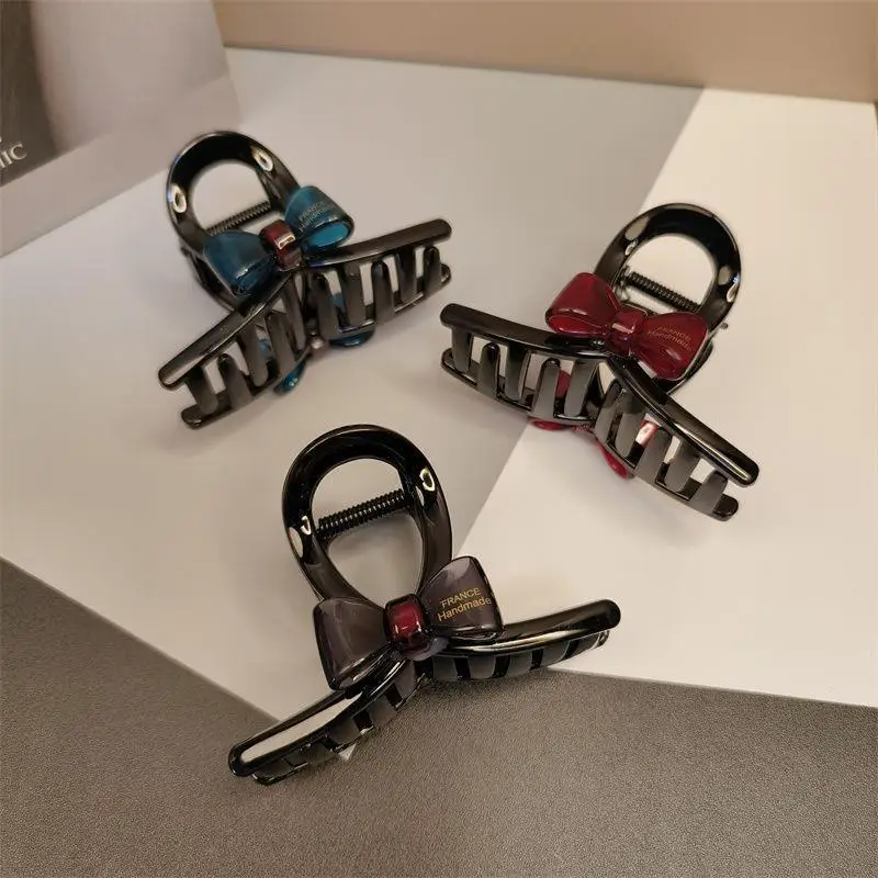 

YWYHJ NEW French Series Retro Hair Claw Elegant Temperament Exquisite Acrylic Hair Claw Clips Hair Accessories for Women Girls