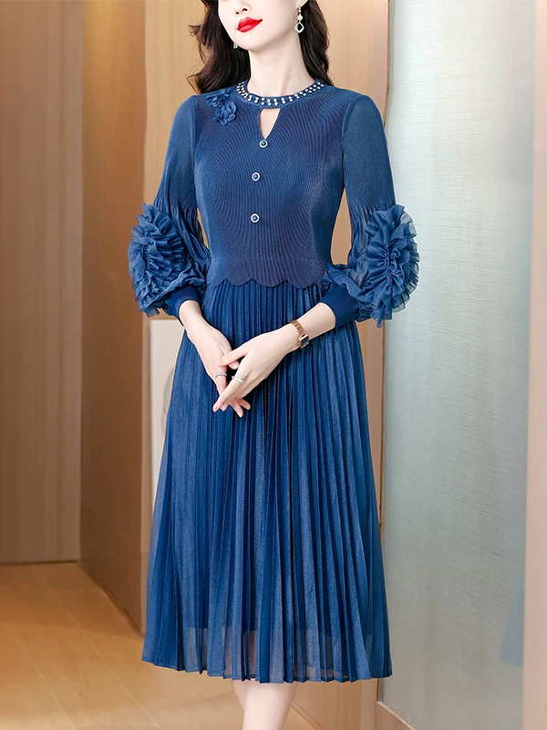 Heavy Embellied Ple…