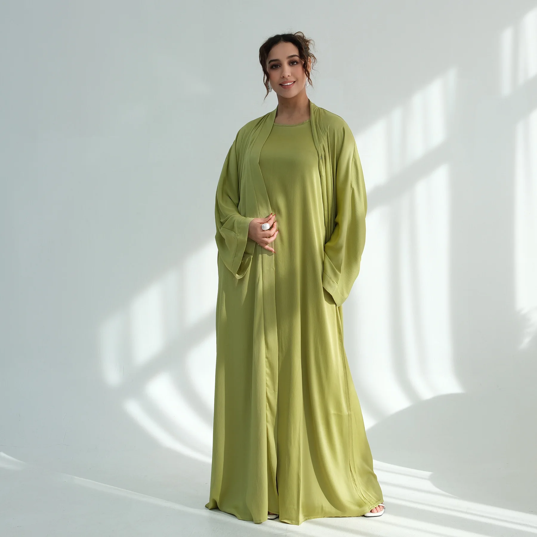 

2Pcs Women Muslim Sets Dubai Kimono Cardigan with Inner Dress Islam Clothing Turkey Kaftan Robe Gown Femme Musulmane Ensembles