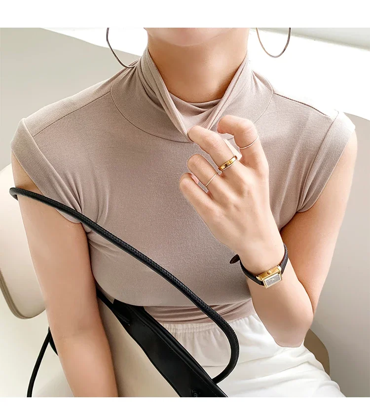 2026 Frühling Sommer Ärmelloses Rollkragen-T-Shirt für Damen Trendiges Vielseitiges Layering-Oberteil Stylisches Slim-Fit Basic-Unterhemd für Frauen – Detail 17