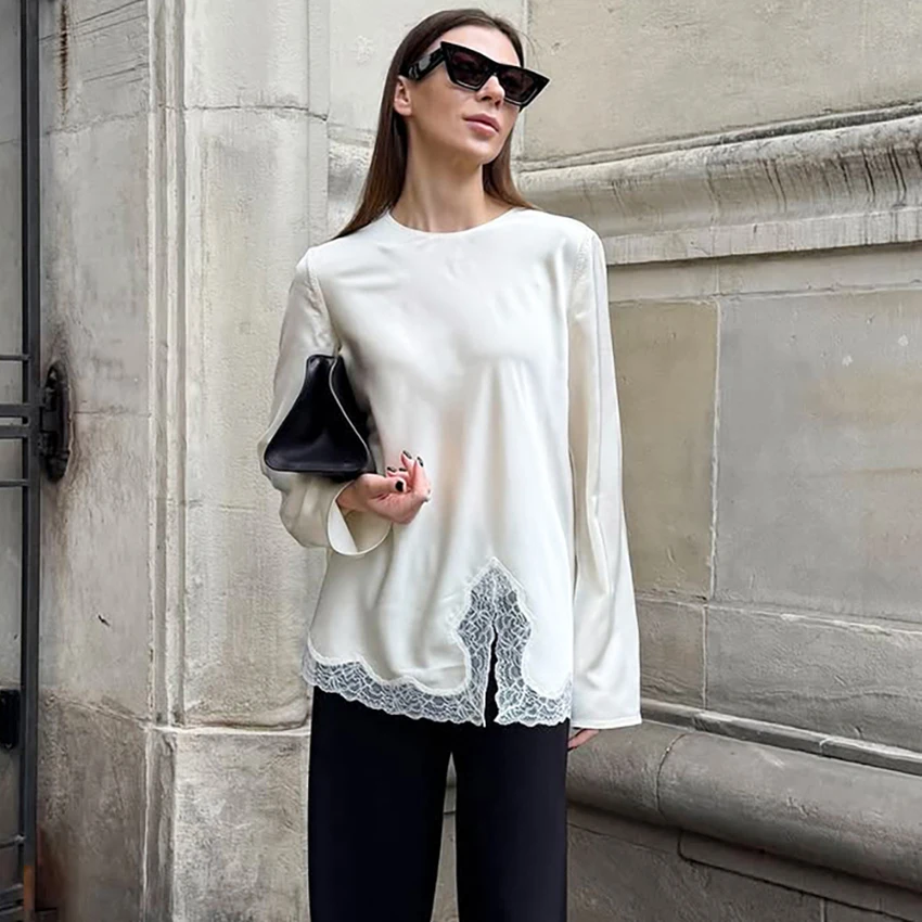 

Linad элегантные атласные белые лоскутные кружевные футболки женские уличные шикарные футболки с вышивкой 2025 повседневные свободные рубашки с длинными рукавами осень